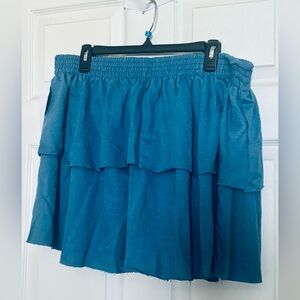Two tiered skirt bnwt